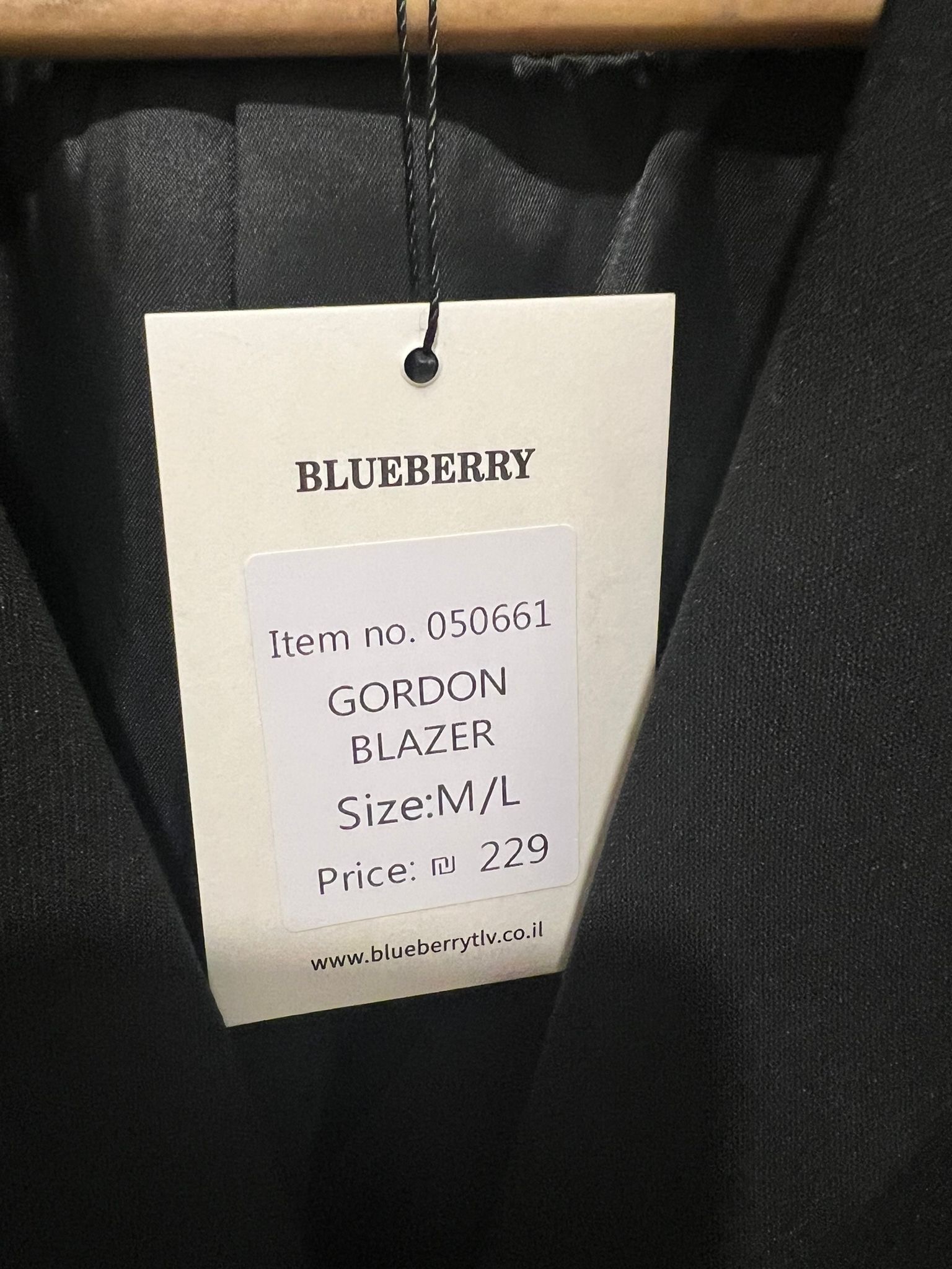 בלייזר שחור בלוברי Blueberry – בלוברי יד שנייה בנמיז - Nemyz