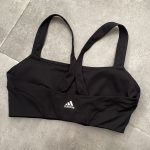 גוזיית ספורט אדידס Adidas – אדידס יד שנייה בנמיז - Nemyz
