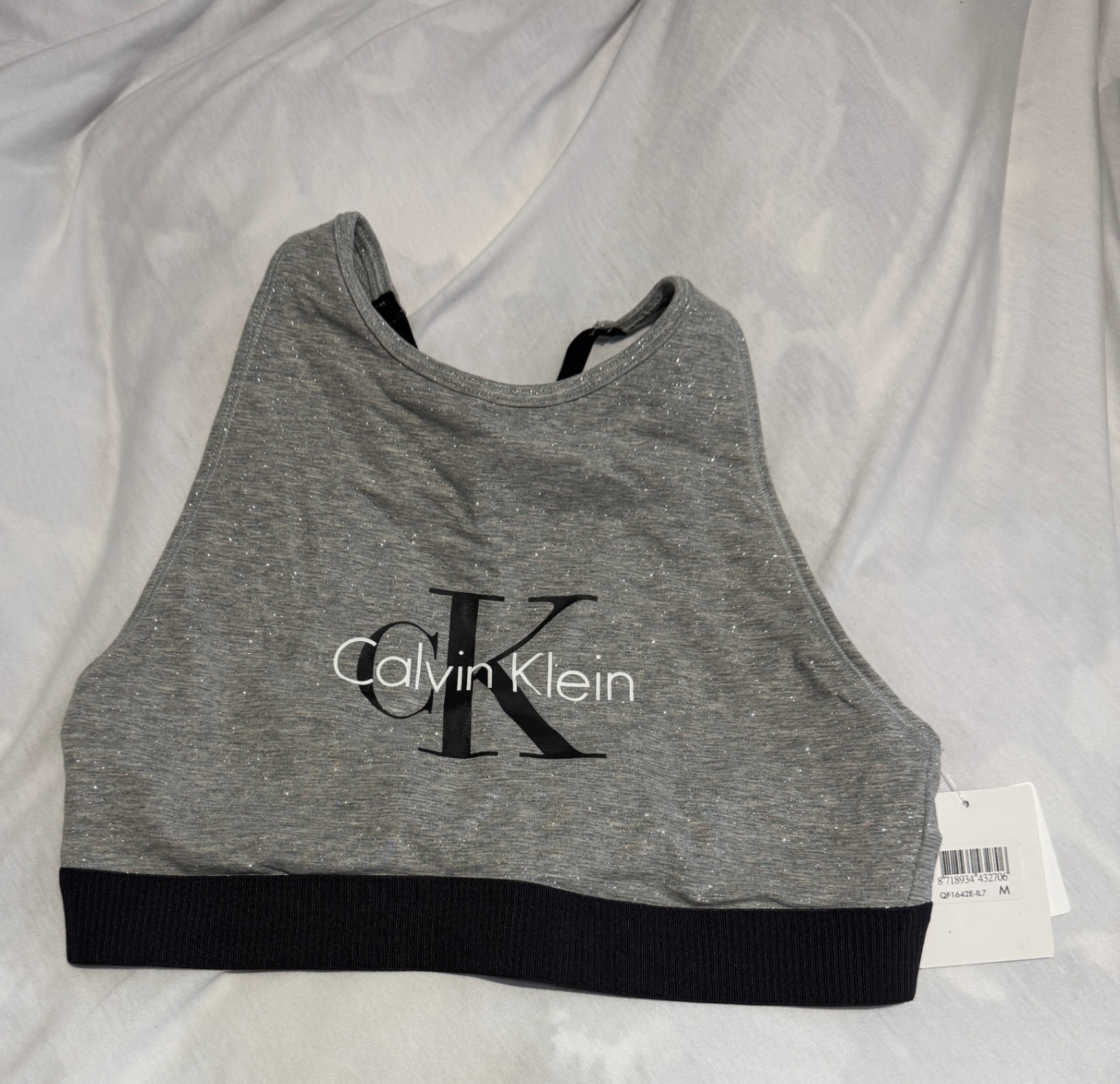 טופ נצנצים Calvin Klein – קלווין קליין יד שנייה בנמיז - Nemyz