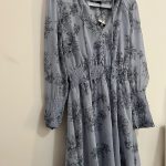 שמלה תכלת Boohoo – בו-הו יד שנייה בנמיז - Nemyz