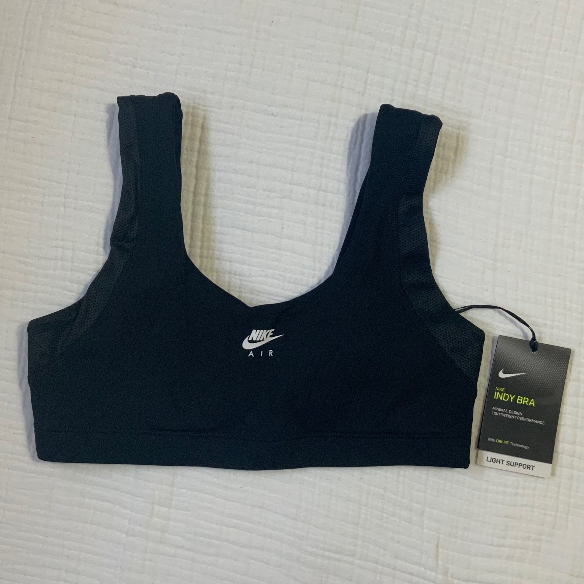טופ ספורט Nike Nike - נייקי יד שנייה בנמיז - Nemyz