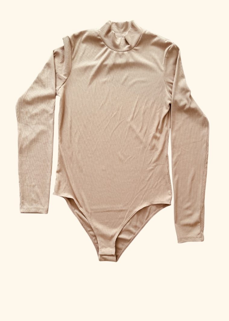 בגד גוף צבע קאמל H&M - אייץ' אנד אם יד שנייה בנמיז - Nemyz