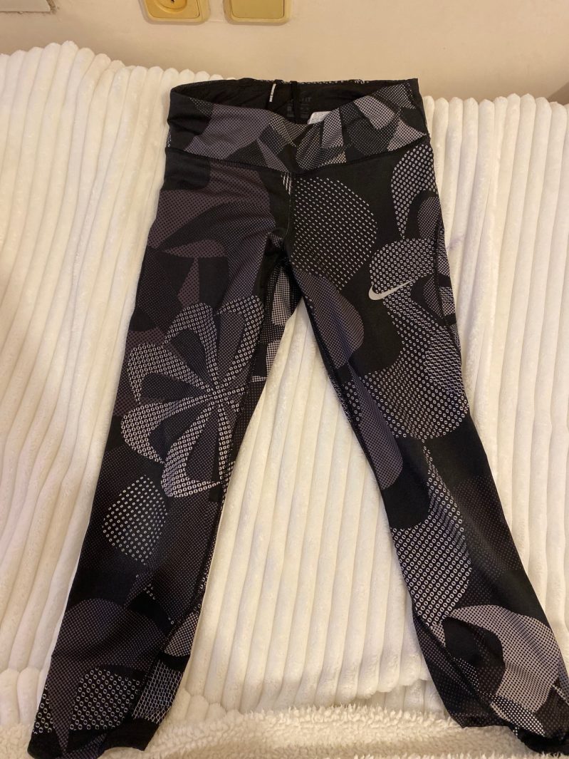 טייץ Nike - נייקי יד שנייה בנמיז - Nemyz
