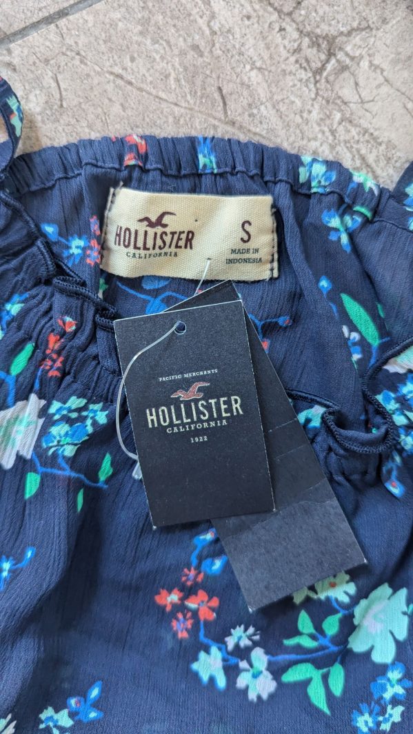 גופיה הוליסטר כחולה Hollister - הוליסטר יד שנייה בנמיז - Nemyz