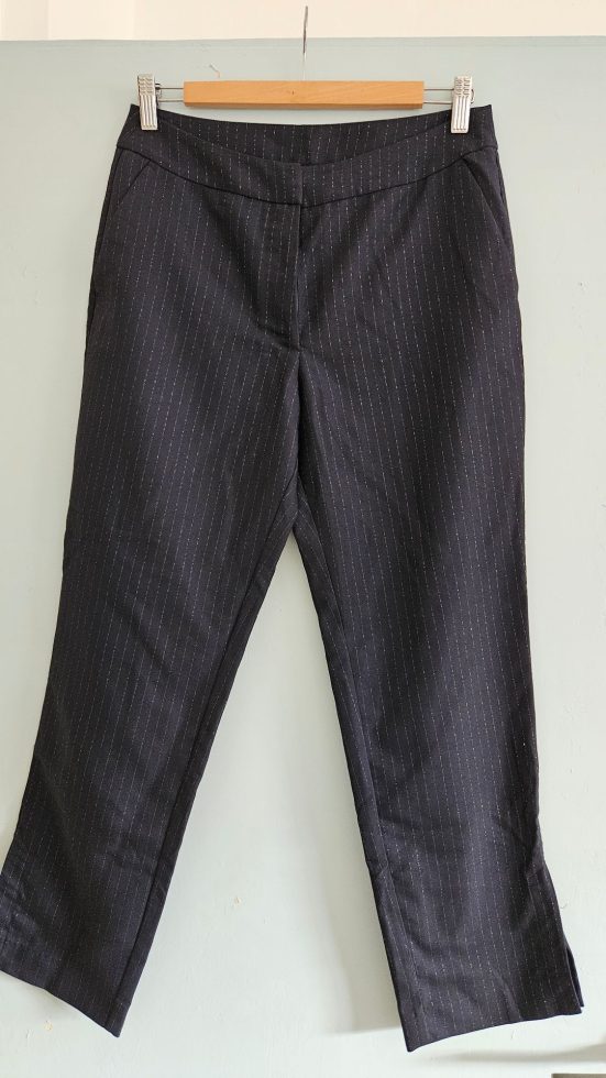 מכנסיים מחויטים h&m H&M - אייץ' אנד אם יד שנייה בנמיז - Nemyz