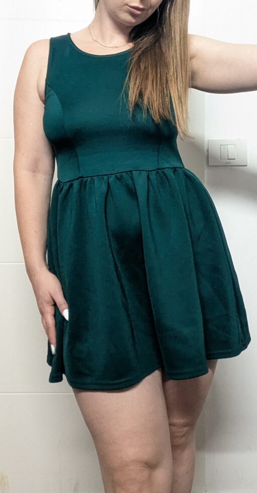 שמלה ירוקה H&M H&M - אייץ' אנד אם יד שנייה בנמיז - Nemyz
