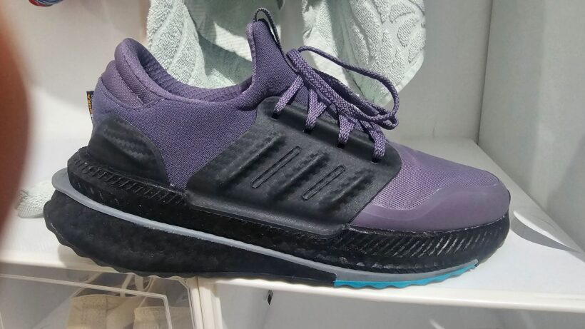 נעלי ספורט נשים Adidas – אדידס יד שנייה בנמיז - Nemyz