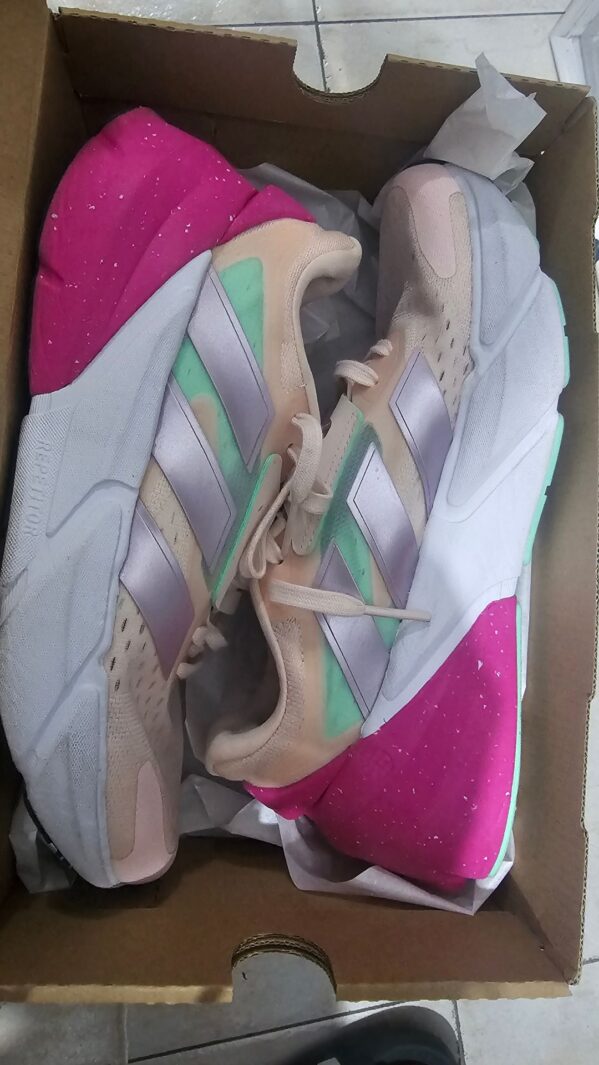 נעלי ספורט נשים Adidas – אדידס יד שנייה בנמיז - Nemyz