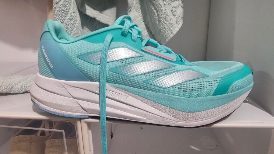 נעלי ספורט נשים Adidas – אדידס יד שנייה בנמיז - Nemyz