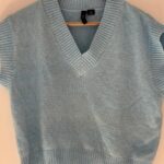 סריג ווסט תכלת מאסוס Asos – אסוס יד שנייה בנמיז - Nemyz
