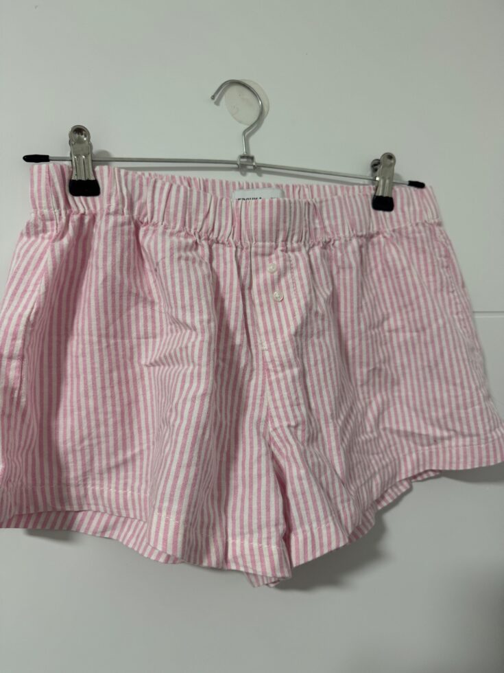 שורט מברשקה Bershka – ברשקה יד שנייה בנמיז - Nemyz