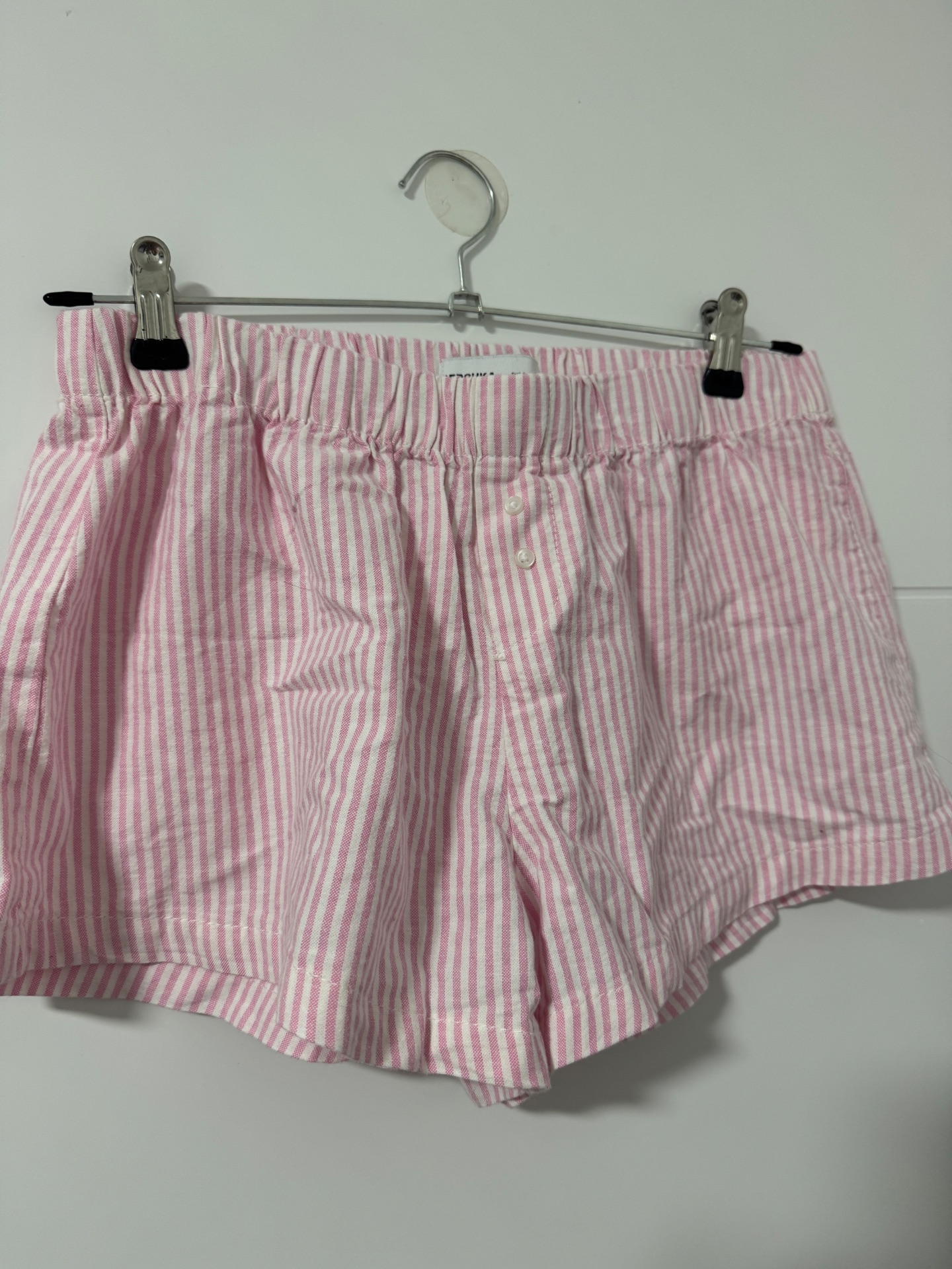 שורט מברשקה Bershka – ברשקה יד שנייה בנמיז - Nemyz