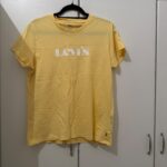 Levi’s T shirt Levi's - ליווייס יד שנייה בנמיז - Nemyz