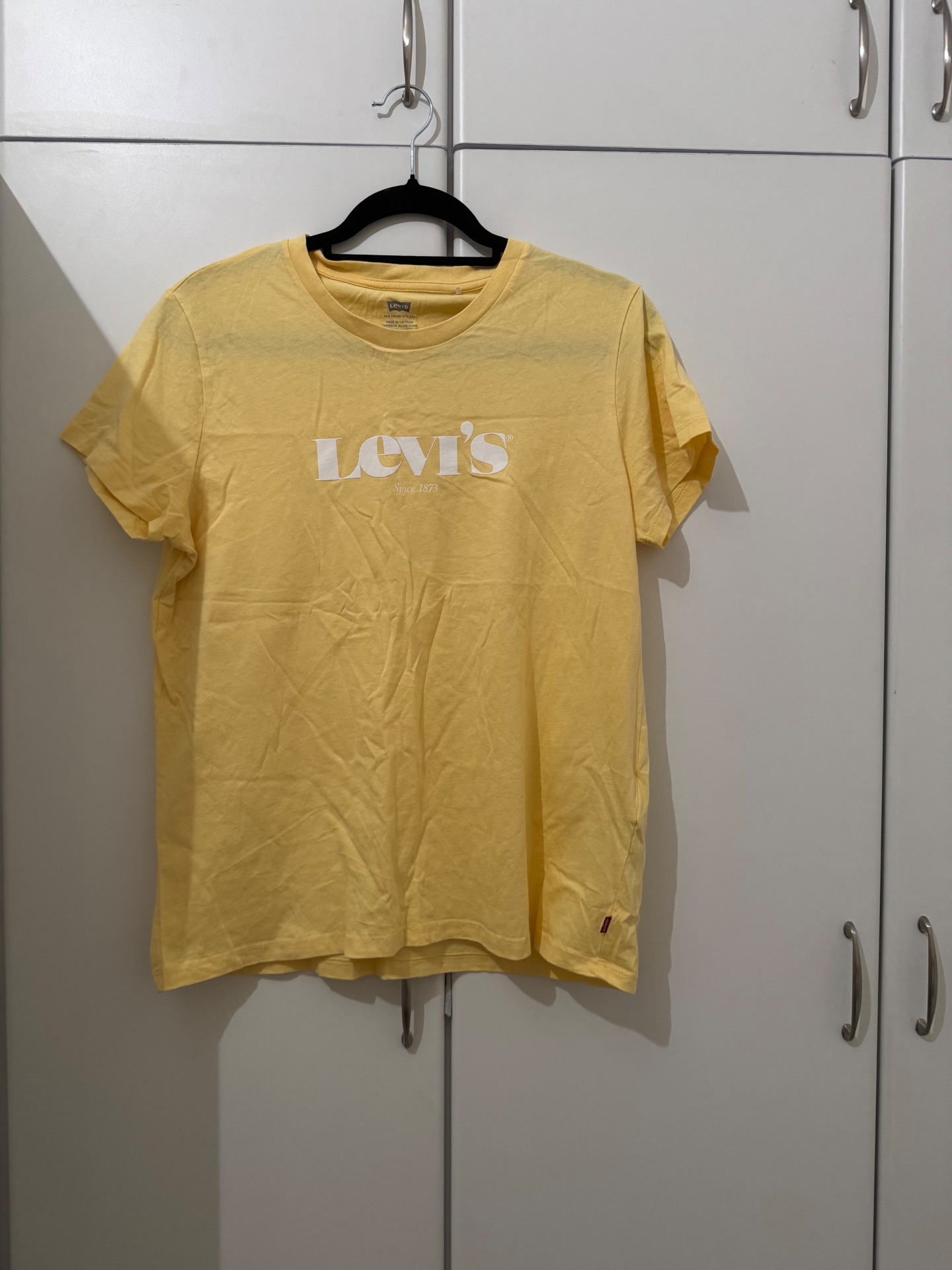 Levi’s T shirt Levi's - ליווייס יד שנייה בנמיז - Nemyz