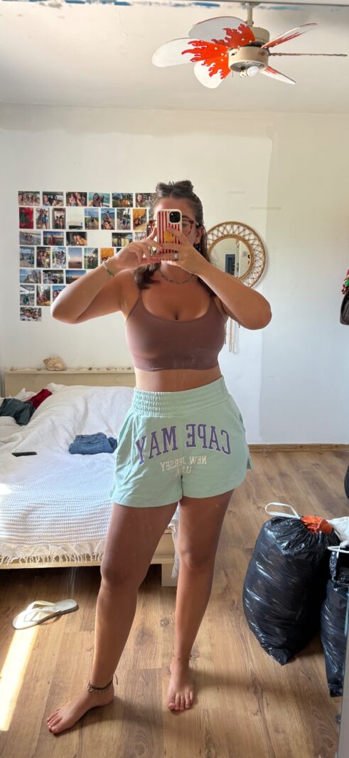 מכנס ירוק ברשקה Bershka – ברשקה יד שנייה בנמיז - Nemyz