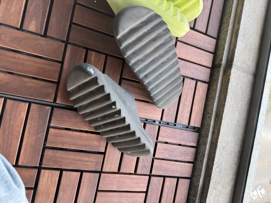 שני זוגות Yeezy Adidas – אדידס יד שנייה בנמיז - Nemyz