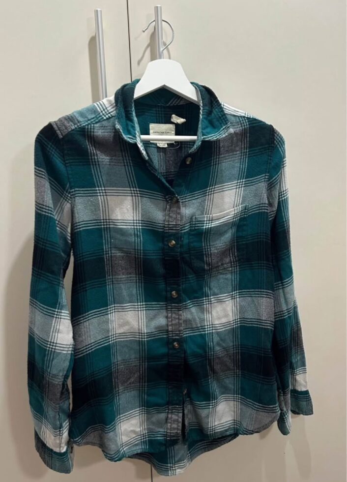 חולצה אמריקן איגל American Eagle – אמריקן איגל יד שנייה בנמיז - Nemyz