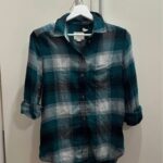 חולצה אמריקן איגל American Eagle – אמריקן איגל יד שנייה בנמיז - Nemyz