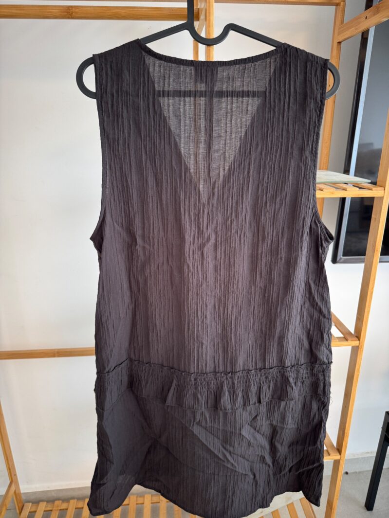 שמלת מיני שחורה יפה H&M - אייץ' אנד אם יד שנייה בנמיז - Nemyz
