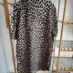 שמלה אוברסייז H&M - אייץ' אנד אם יד שנייה בנמיז - Nemyz