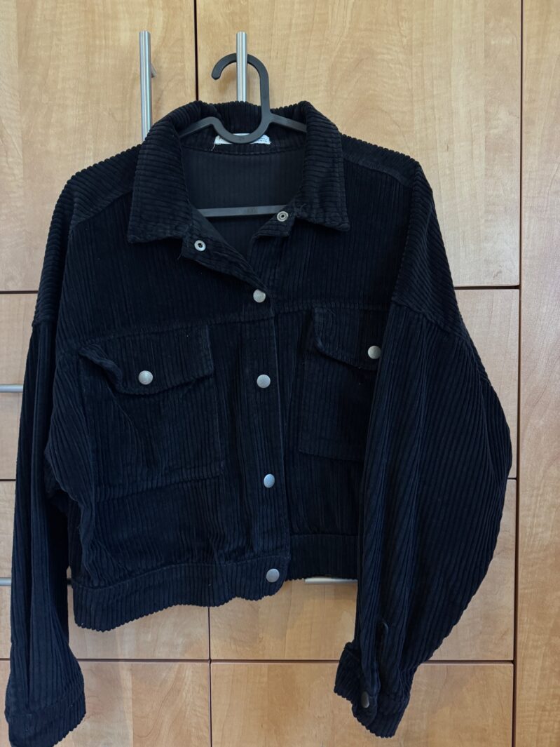 ג׳קט קורדרוי שחור Pull & Bear - פול אנד בר יד שנייה בנמיז - Nemyz