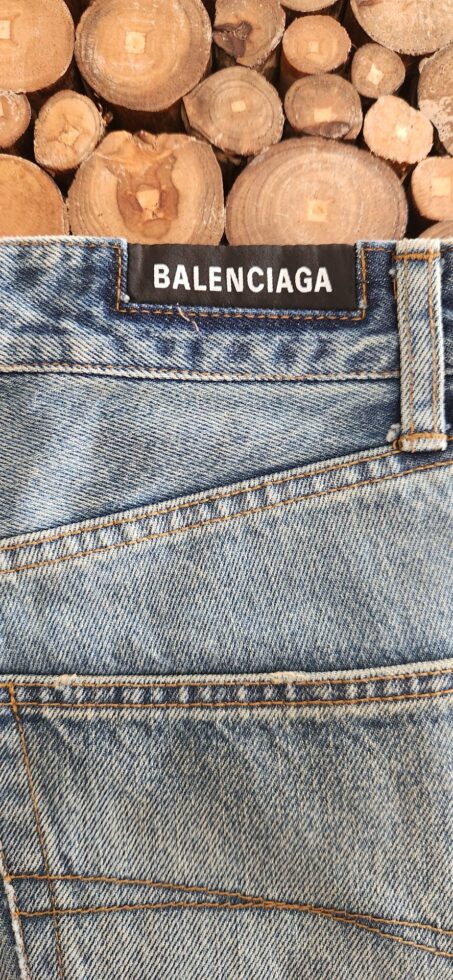 גינס Balenciaga Balenciaga – בלנסיאגה יד שנייה בנמיז - Nemyz