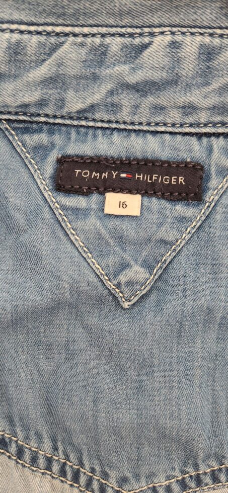 חולצת גינס Tommy Hil Tommy Hilfiger - טומי הילפיגר יד שנייה בנמיז - Nemyz