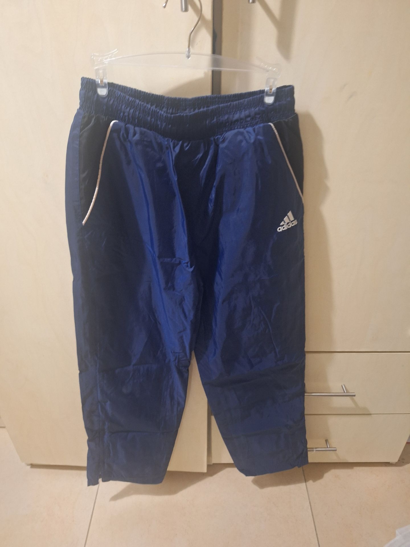 טנרינג ווינטג Adidas – אדידס יד שנייה בנמיז - Nemyz