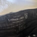 ג׳ינס שחור  Stradivarius יד שנייה בנמיז - Nemyz