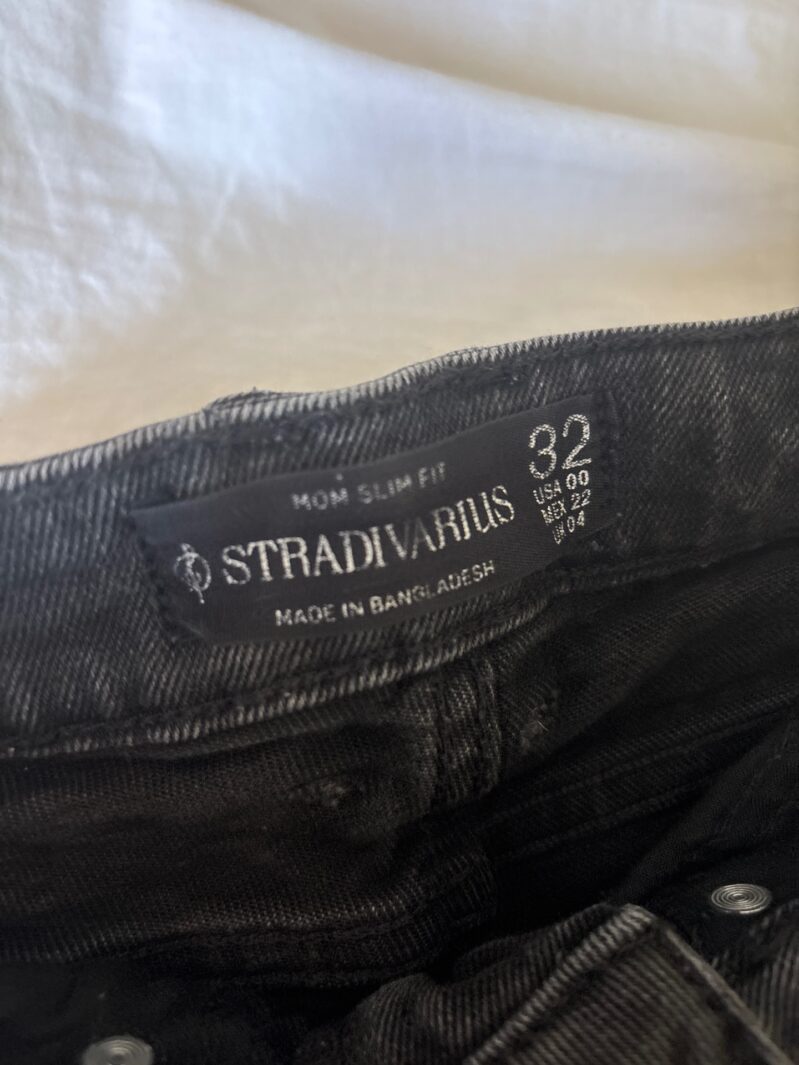 ג׳ינס שחור  Stradivarius יד שנייה בנמיז - Nemyz
