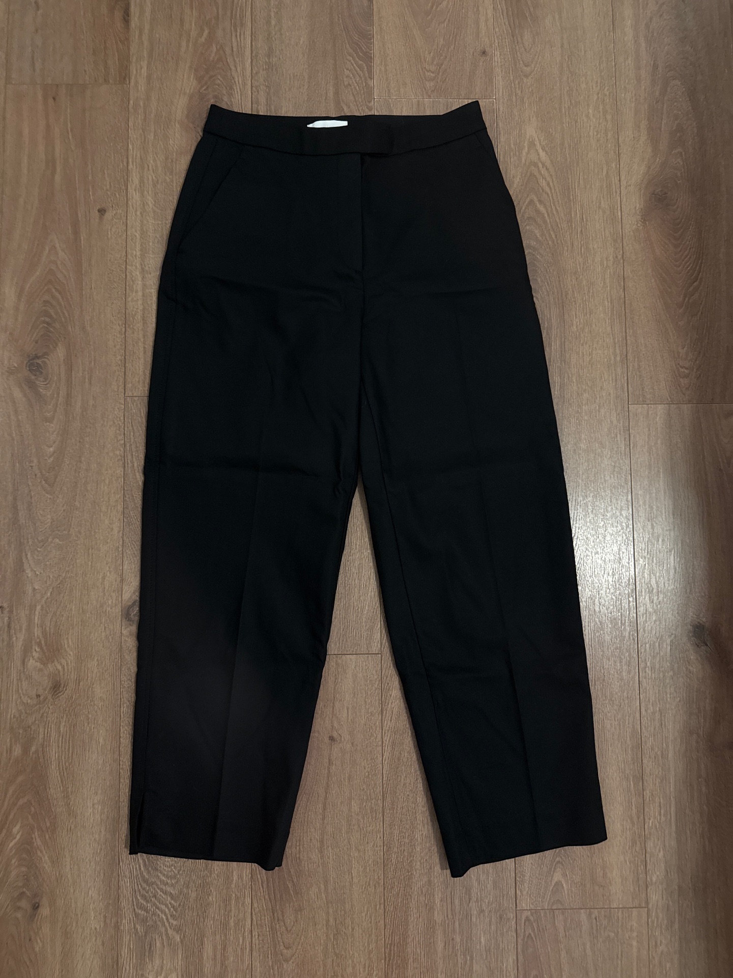 מכנס מחויט עם טיקט H&M - אייץ' אנד אם יד שנייה בנמיז - Nemyz