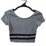חולצת קרופ H&M H&M - אייץ' אנד אם יד שנייה בנמיז - Nemyz