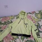 סווצרט ספורט Bershka – ברשקה יד שנייה בנמיז - Nemyz