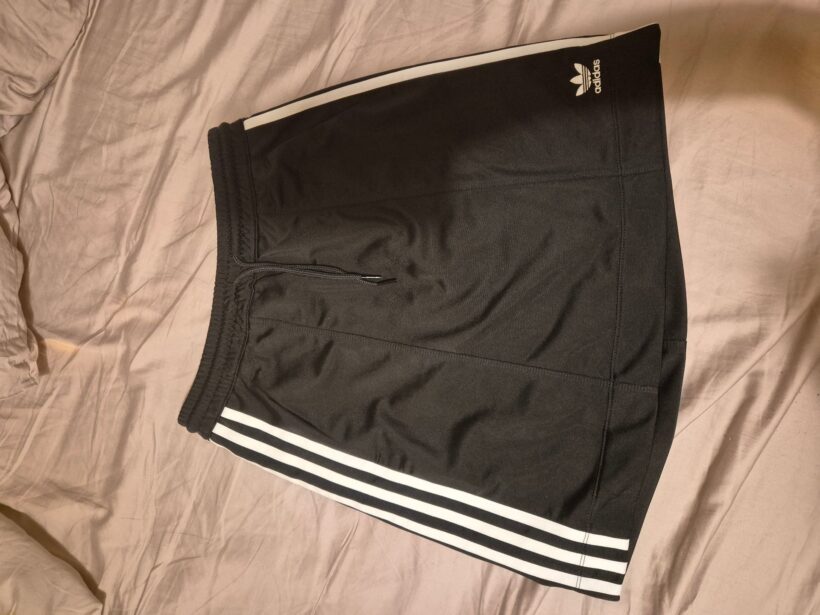 חצאית של אדידס Adidas – אדידס יד שנייה בנמיז - Nemyz