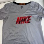חולצה נייקי Nike - נייקי יד שנייה בנמיז - Nemyz