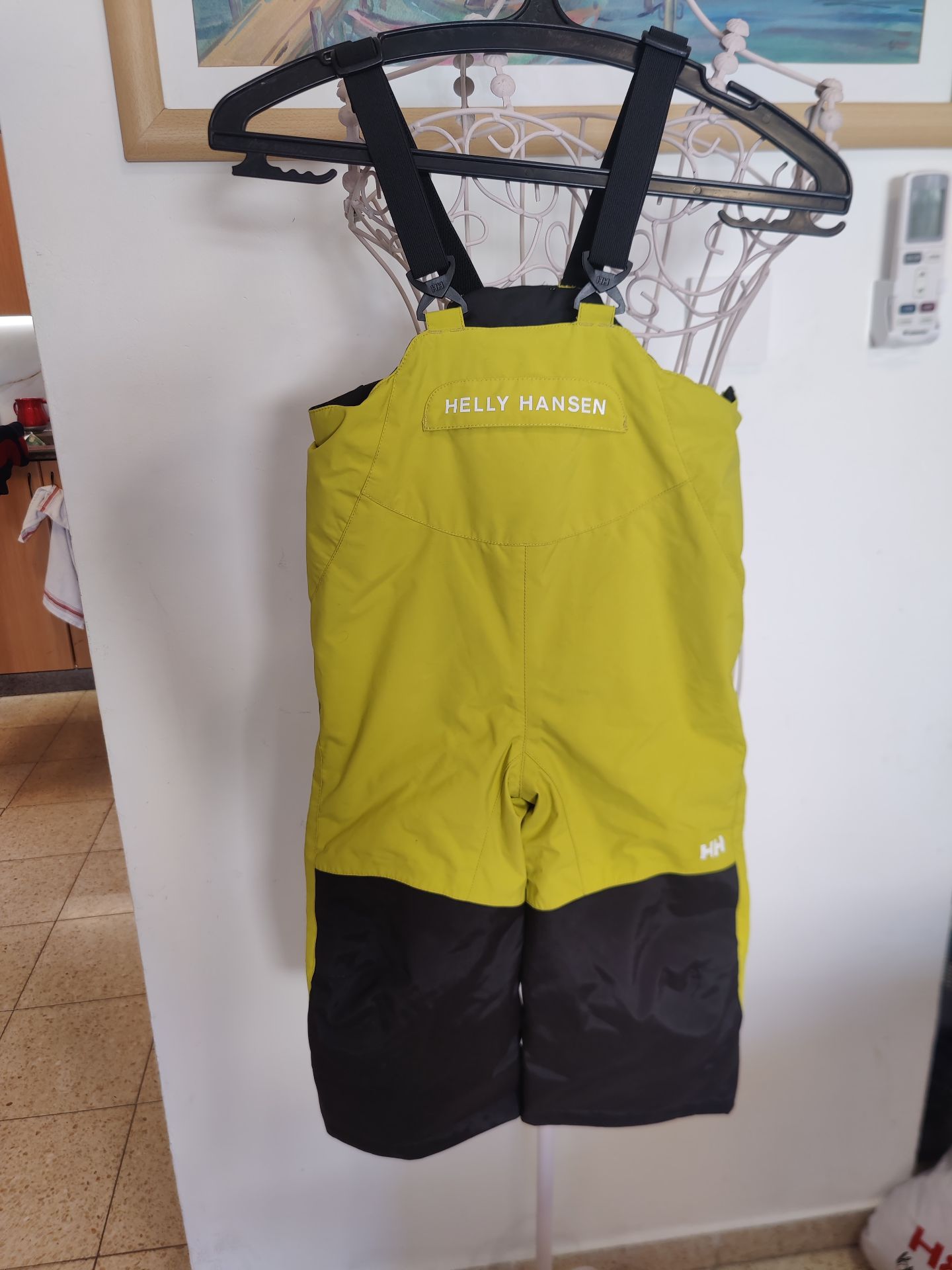 Helly Hansen אוברול הליס הנסן – Helly Hansen יד שנייה בנמיז - Nemyz
