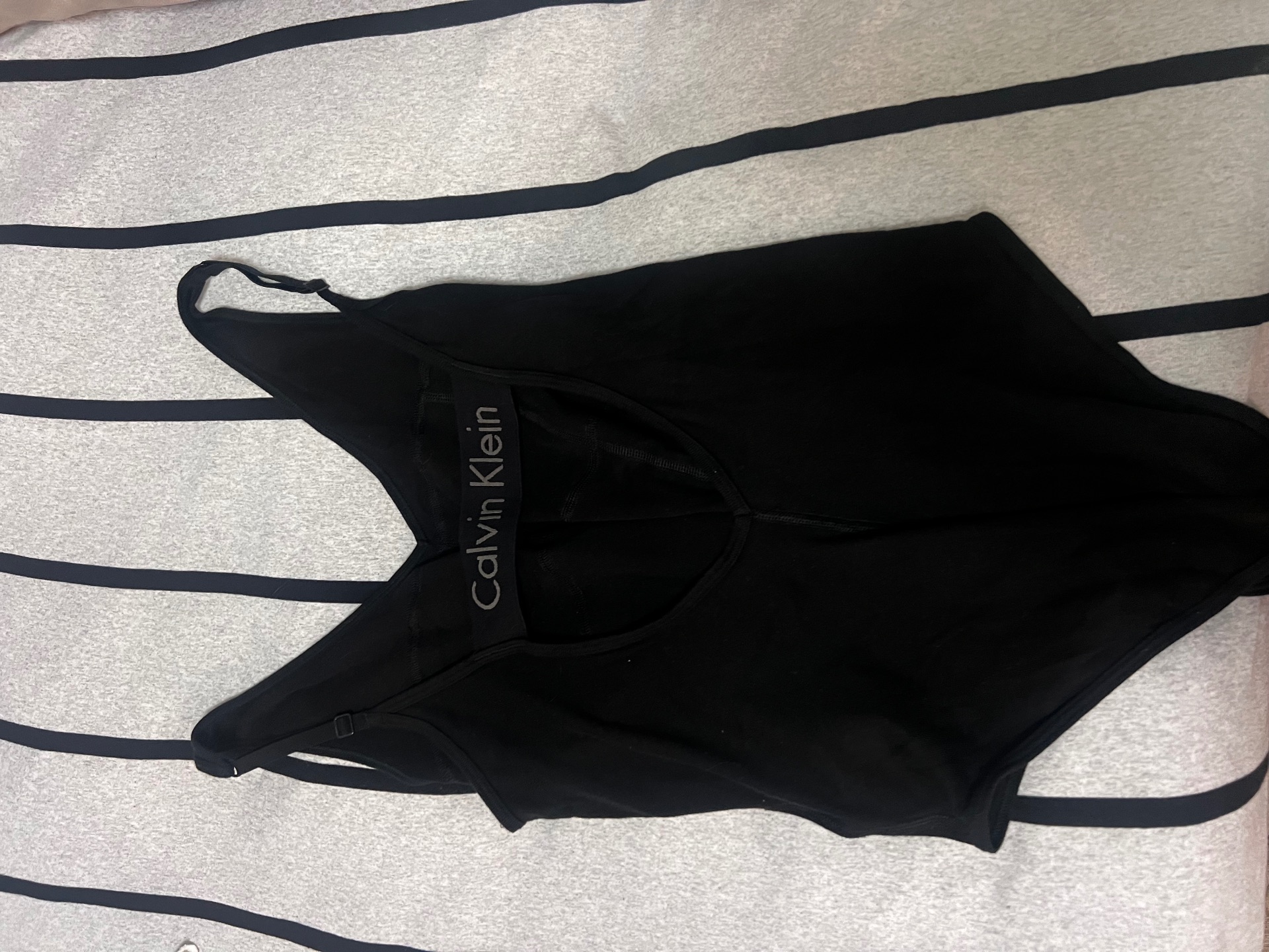 בגד גוף calvin Klein Calvin Klein – קלווין קליין יד שנייה בנמיז - Nemyz