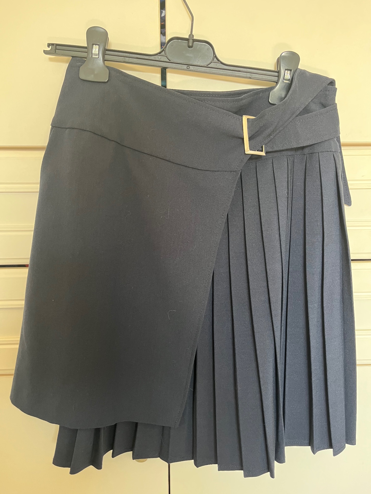 חצאית א סימטרית Asos – אסוס יד שנייה בנמיז - Nemyz