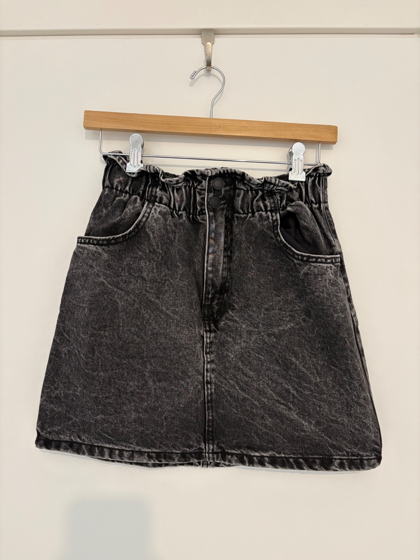 חצאית ג׳ינס Bershka – ברשקה יד שנייה בנמיז - Nemyz