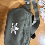 פאוץ אדידס מקורי Adidas – אדידס יד שנייה בנמיז - Nemyz