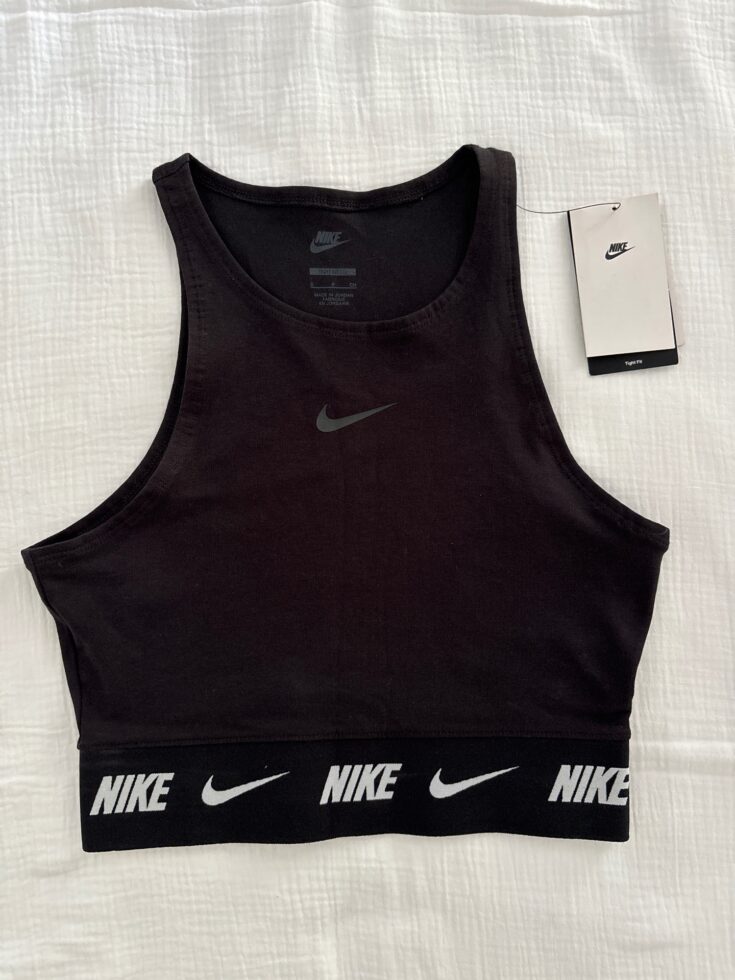 גופיית ספורט שחורה Nike - נייקי יד שנייה בנמיז - Nemyz