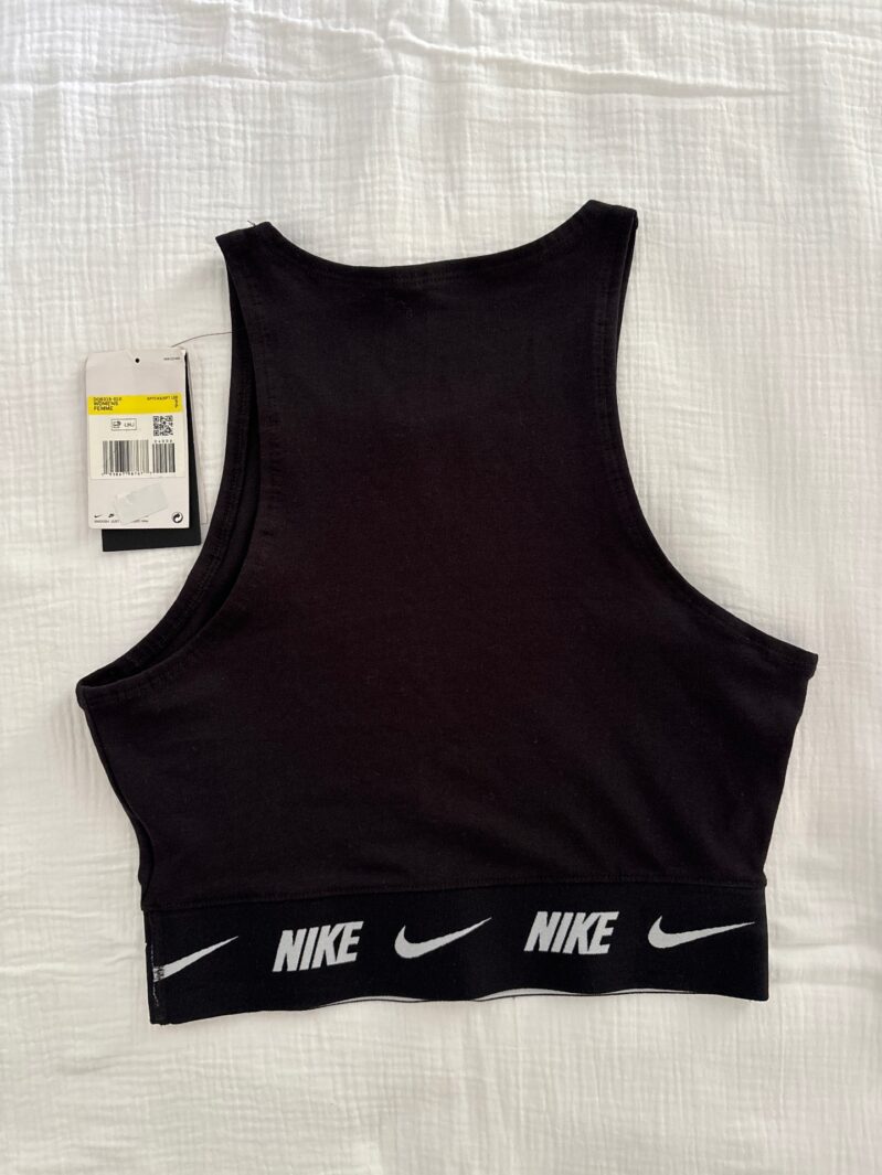 גופיית ספורט שחורה Nike - נייקי יד שנייה בנמיז - Nemyz