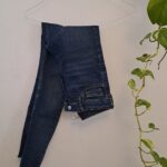גינס איימי של טופשופ Topshop-טופ שופ יד שנייה בנמיז - Nemyz