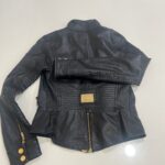 גקט עור מוסקינו Love Moschino - לאב מוסקינו יד שנייה בנמיז - Nemyz