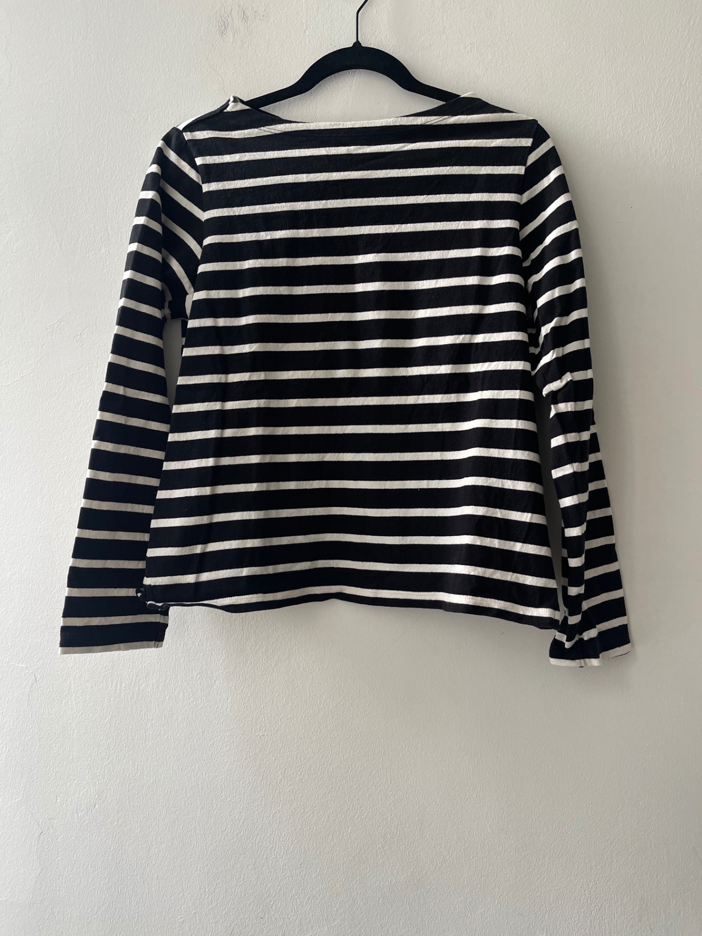 חולצת פסים יוניקלו יוניקלו – Uniqlo יד שנייה בנמיז - Nemyz