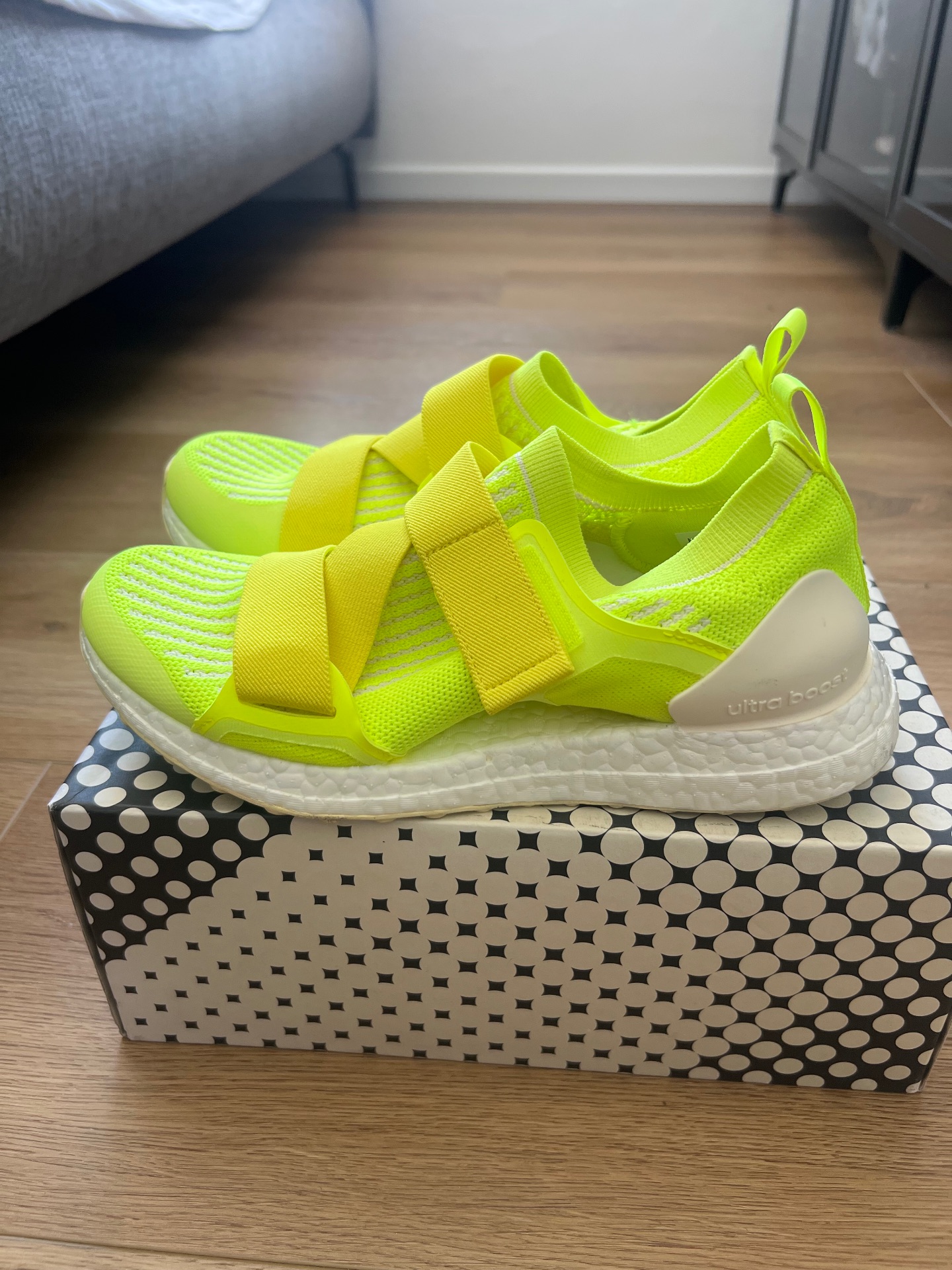 אדידס סטלה מקרטני Adidas – אדידס יד שנייה בנמיז - Nemyz