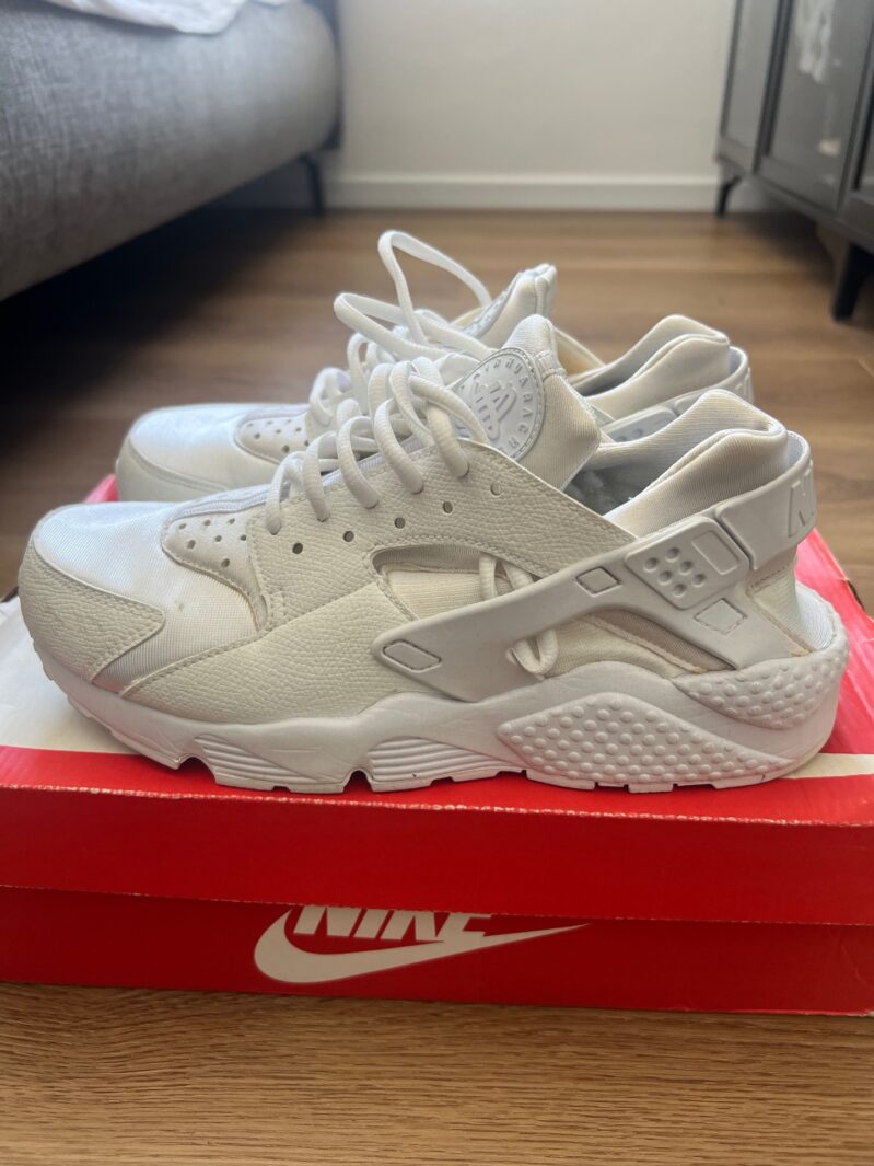 נעלי נייק Nike - נייקי יד שנייה בנמיז - Nemyz