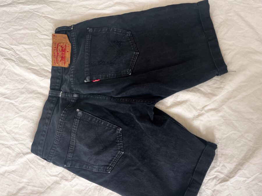 גינס ליוויס 501 קצר Levi's - ליווייס יד שנייה בנמיז - Nemyz