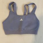 גוזיית ספורט אדידס Adidas – אדידס יד שנייה בנמיז - Nemyz