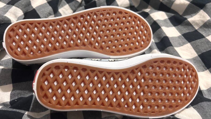 נעלי Vans mid פרחוני Vans - ואנס יד שנייה בנמיז - Nemyz